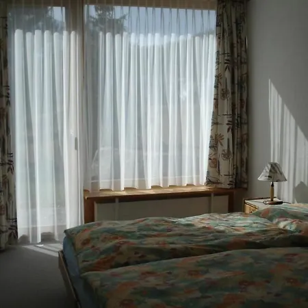 Drei 1-2 -ziwohnung By Interhome * Bever