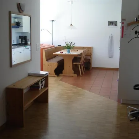 Drei 1-2 -ziwohnung By Interhome *