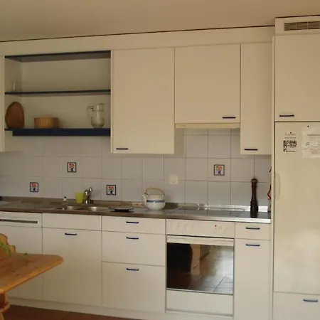 Drei 1-2 -ziwohnung By Interhome Apartamento *