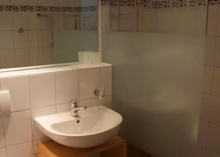 Drei 1-2 -ziwohnung By Interhome Bever